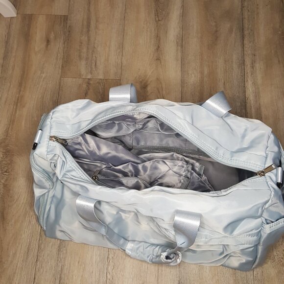 Light Blue Gym Bag- NWT - Picture 5 of 6